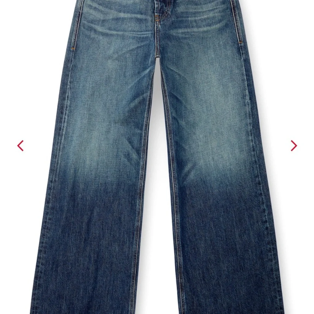 Diesel: Relaxed Jeans 1996 D-Sire 09h59 (size 26) - Picture 6 of 11